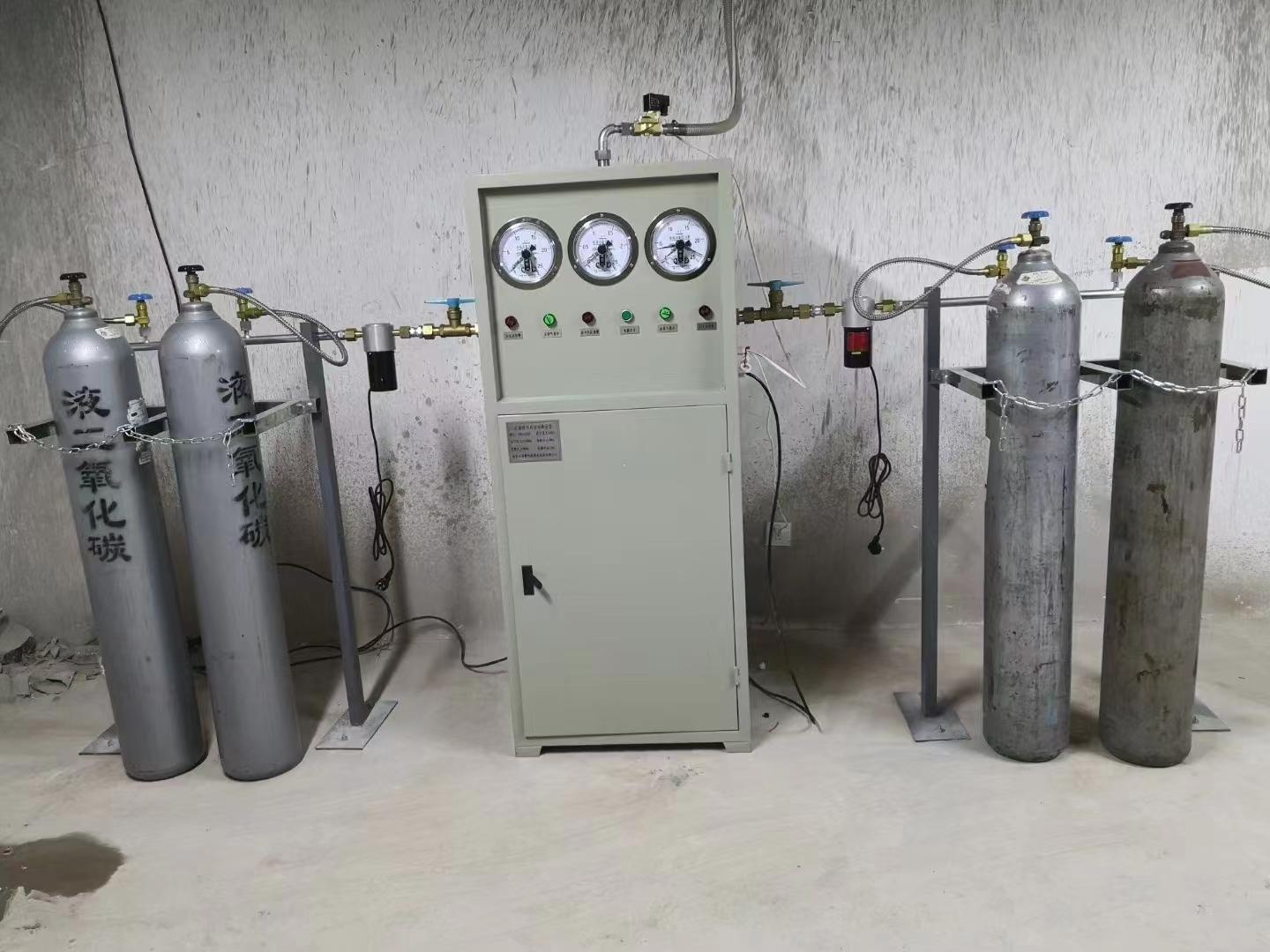 工业气体（二氧化碳）自动切换汇流排